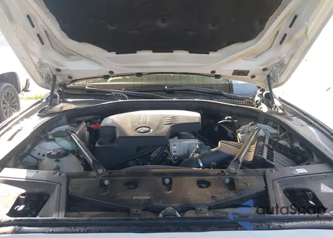 2013 BMW 528I из США, поврежденный, VIN WBAXG5C52DD230181